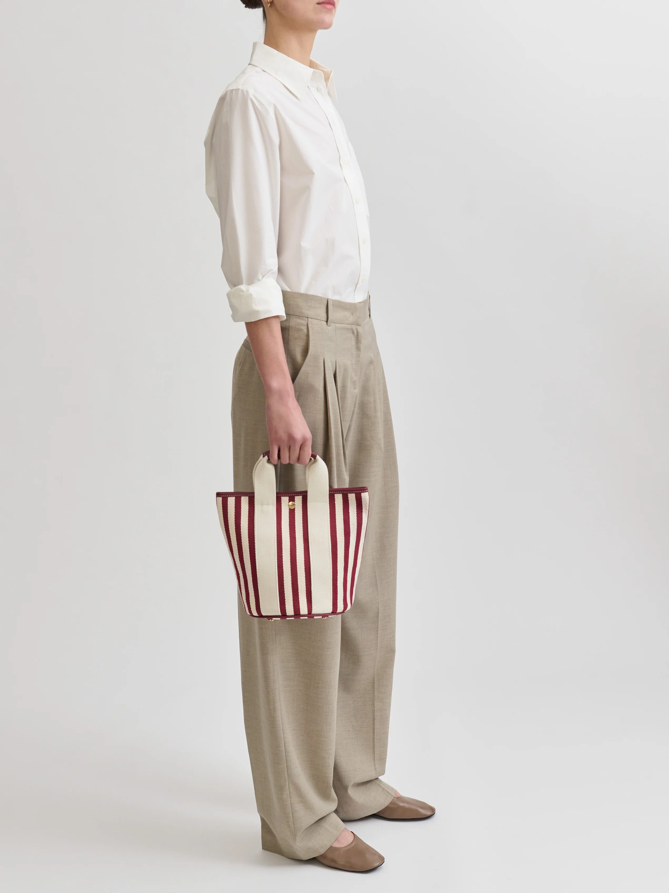 Cruise Bucket S - Palais Royal Burgundy - Image 2