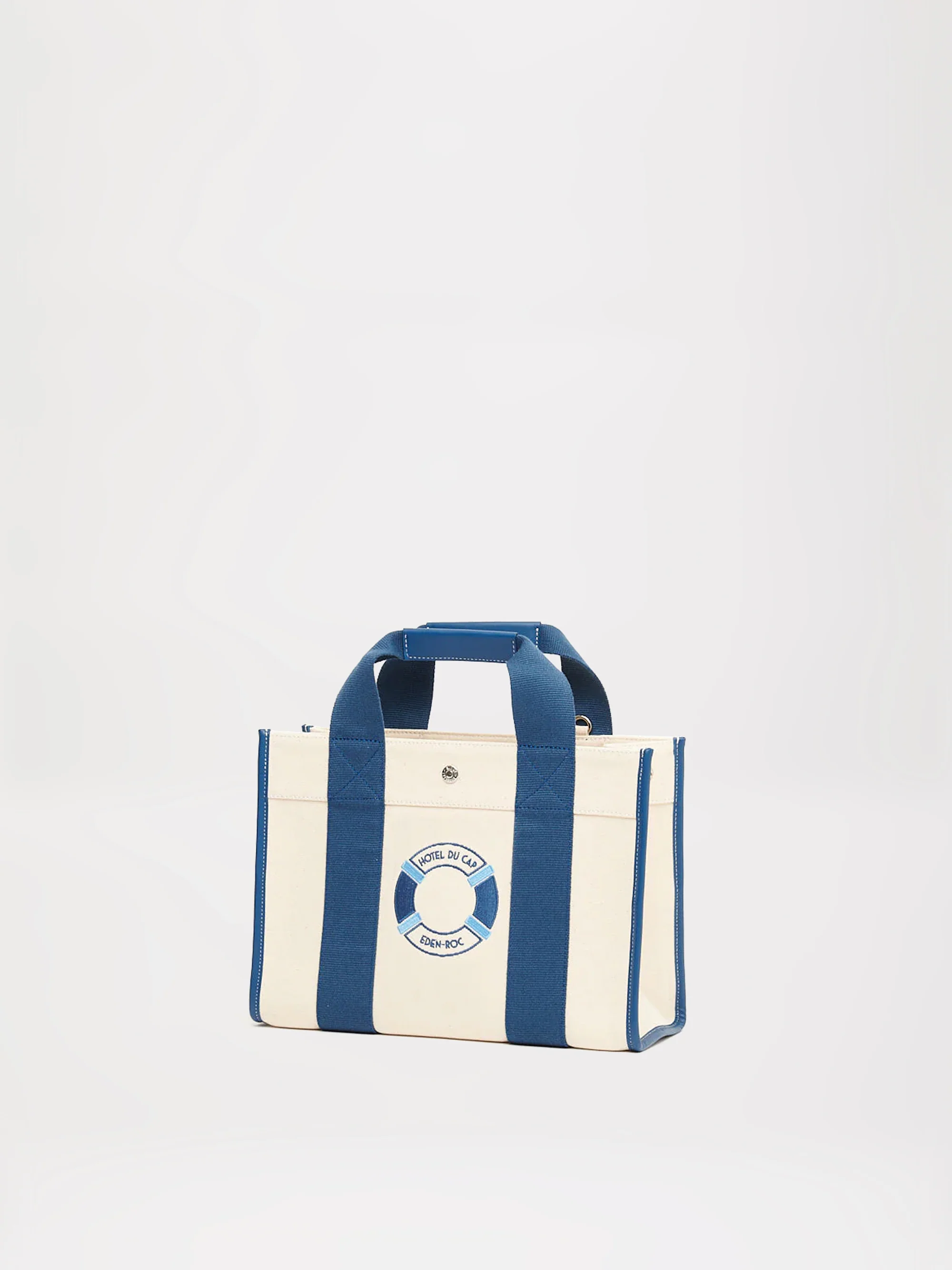 Eden Roc - Traveller M - Image 3