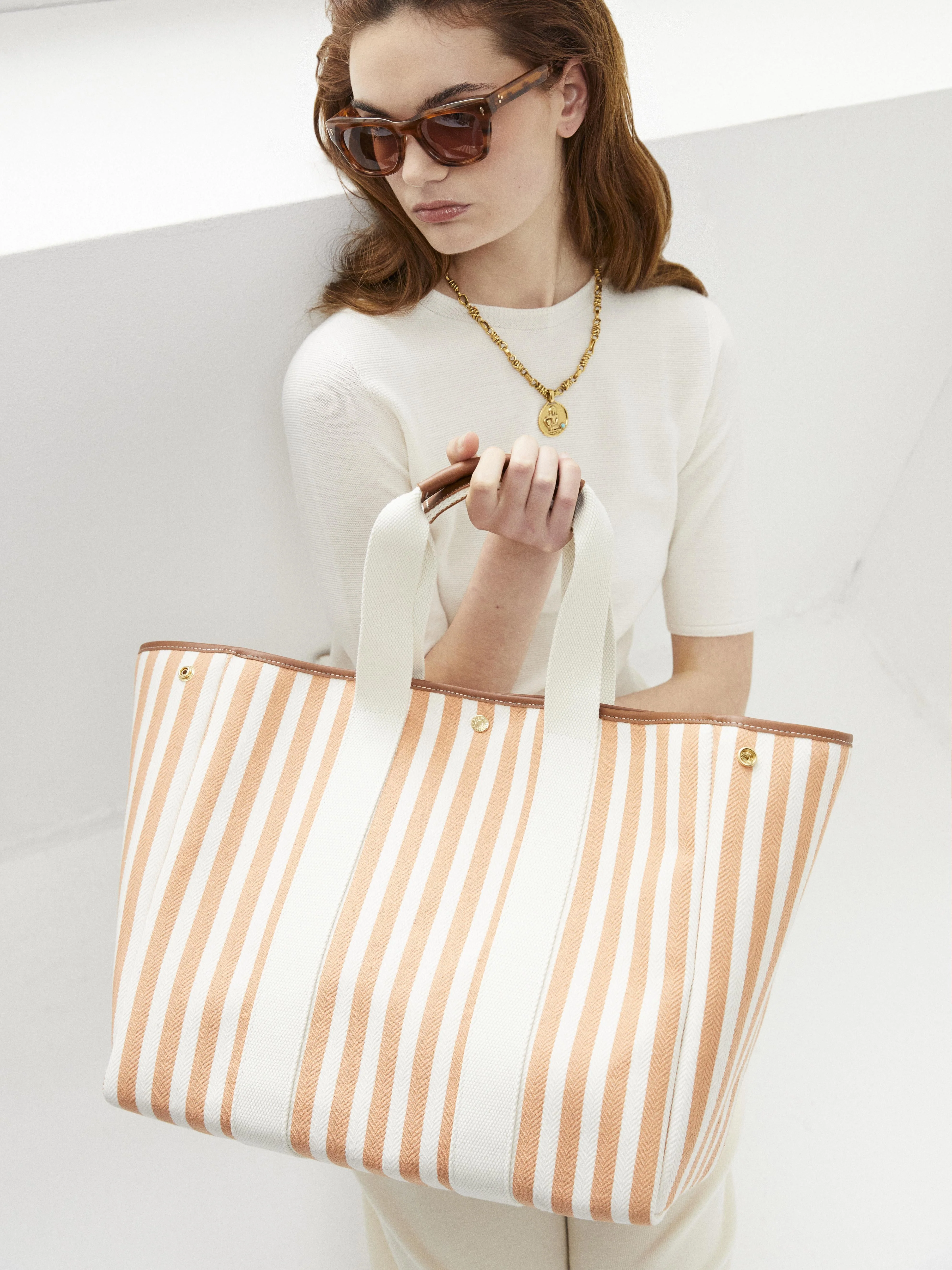 Traversée L - Palais Royal Peach - Image 3