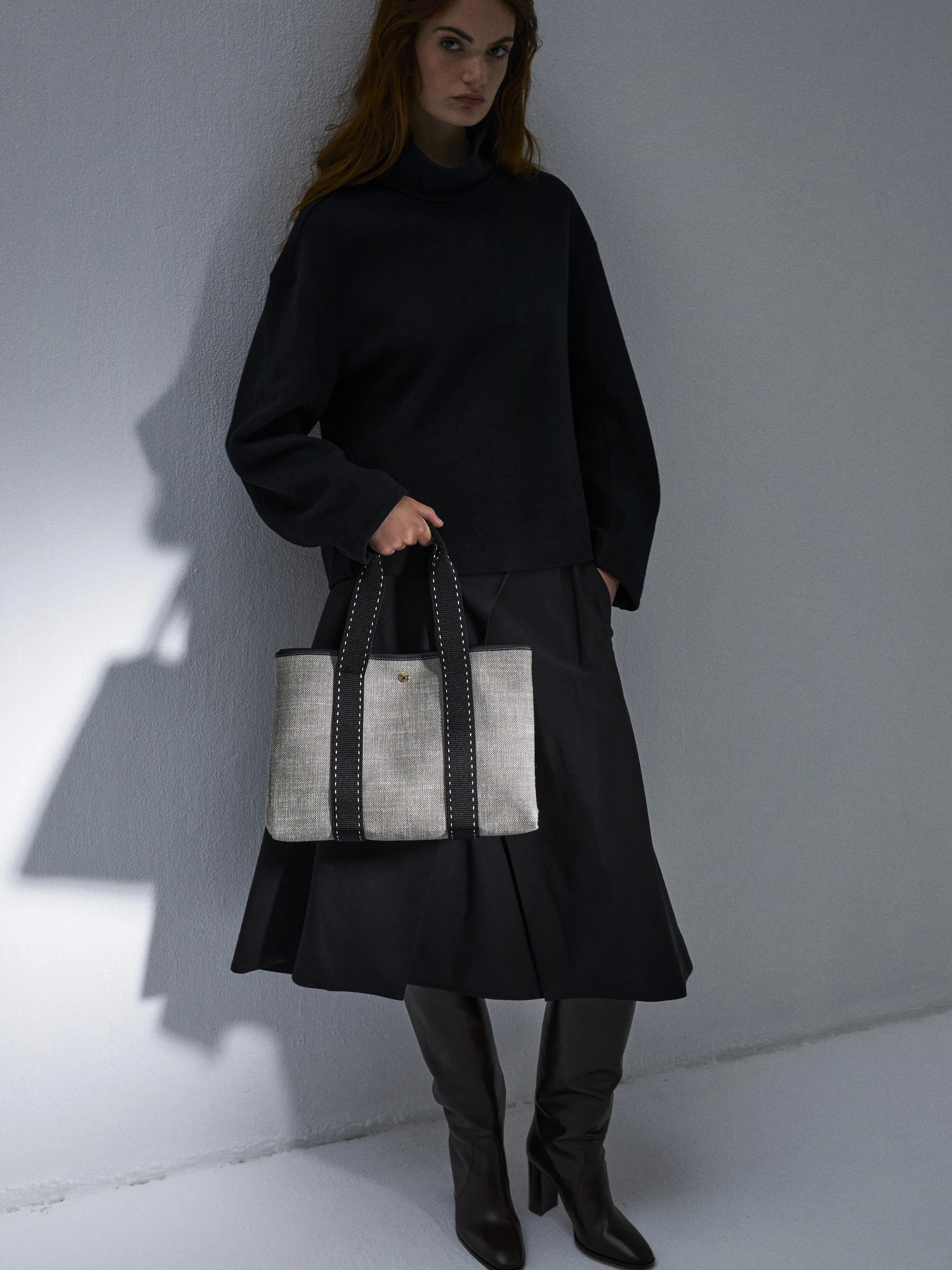 Traversée M - Grey Linen Black Sellier - Image 4