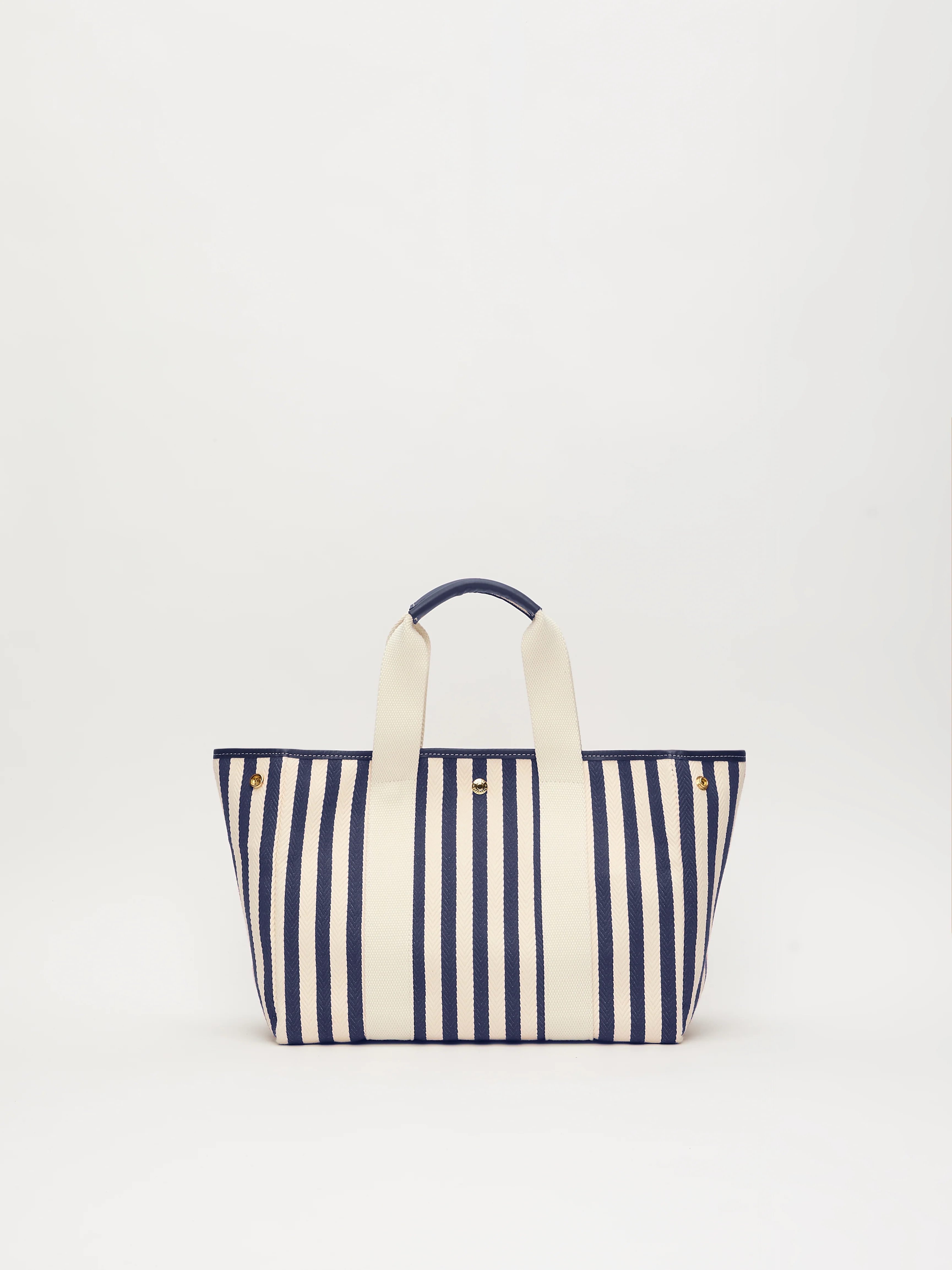 Traversée M - Palais Royal Navy
