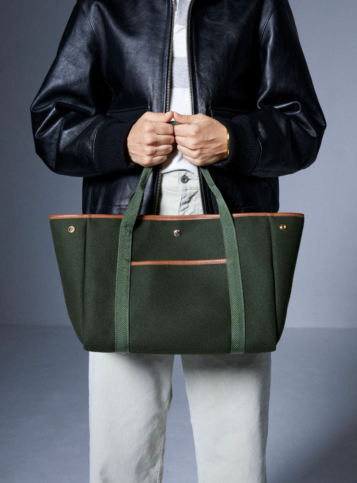 Traversée M Pocket - Whip Olive Flannel - Image 4
