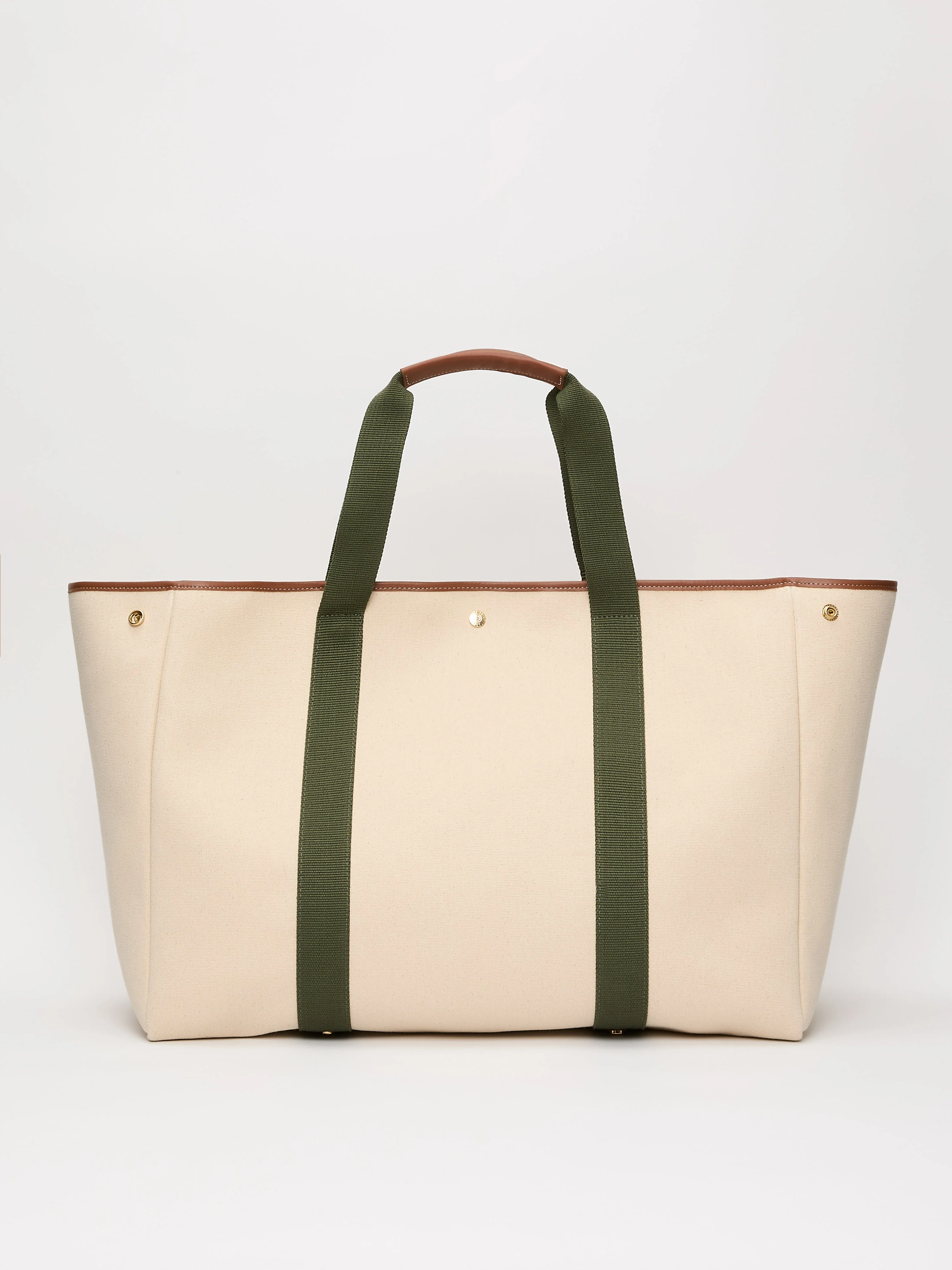 Traversée XXL - Essentials Military Green - Image 5