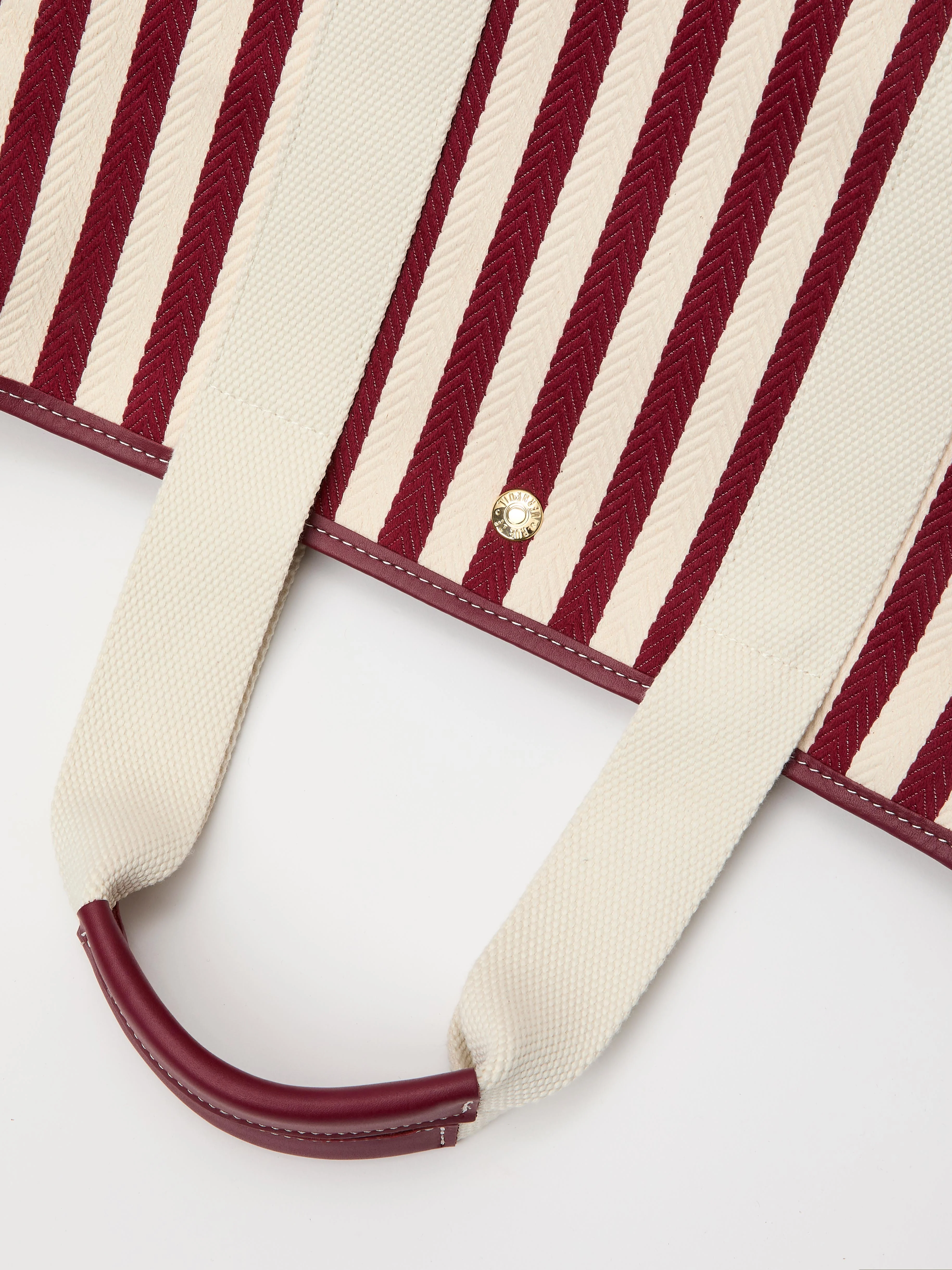 Traversée XXL - Palais Royal Burgundy - Image 6